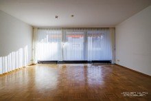 Wohnraum * V E R K A U F T * Vier-Zimmer (KDBB) ETW N�he Kothen m. Stellplatz