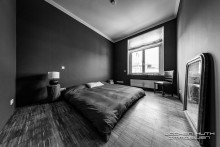 Schlafraum II in schwarzweiss Direkt am Toelleturm, in prominenter Lage: sehr helle, sanierte, 200m� - Altbau - Etage