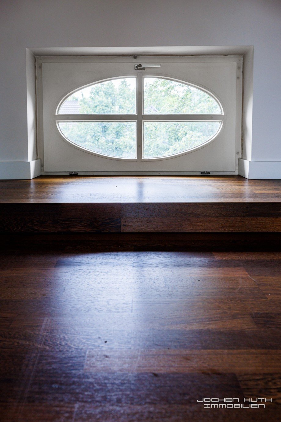 Erkerfenster im Studio Maisonettewohnung D�sseldorf