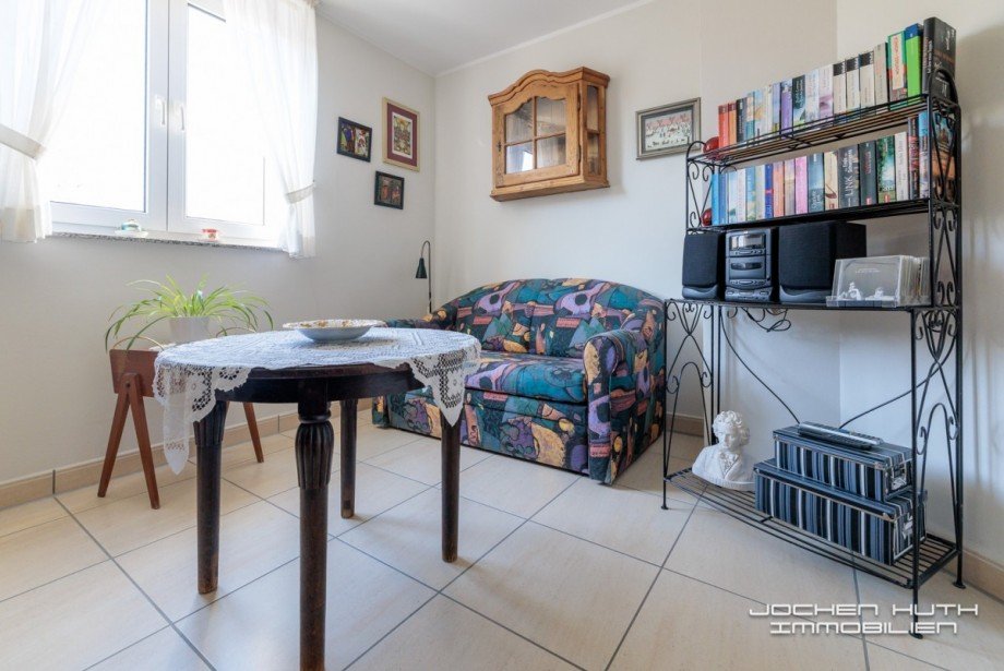 G�stezimmer / B�ro / Kind Wohnung Wuppertal