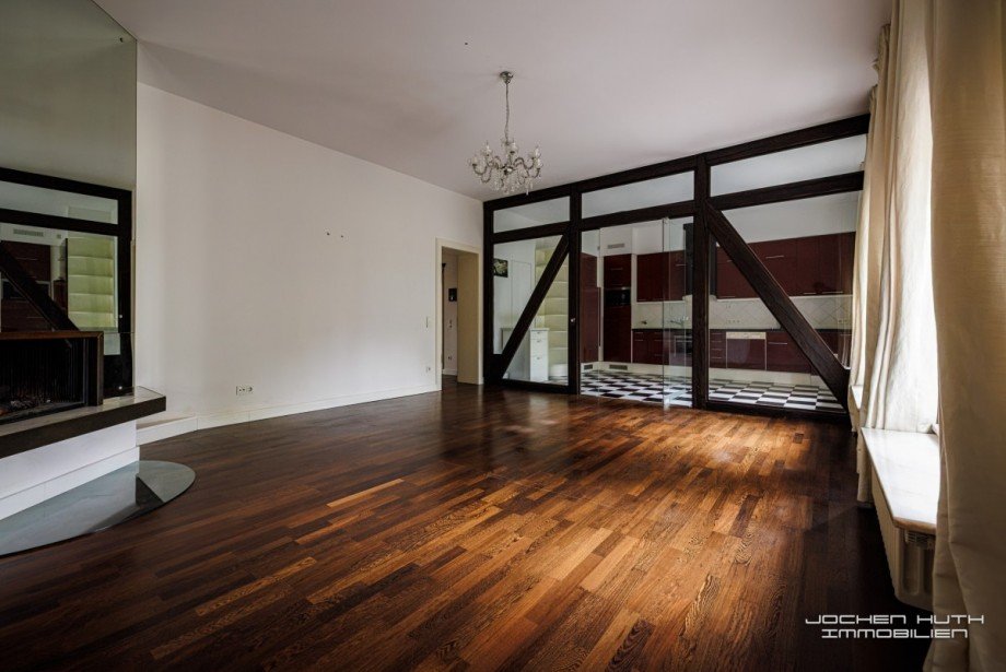 Wohn-Essraum mit K�che Maisonettewohnung D�sseldorf