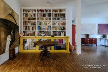 Diele mit Einbauten Direkt am Toelleturm, in prominenter Lage: sehr helle, sanierte, 200m� - Altbau - Etage