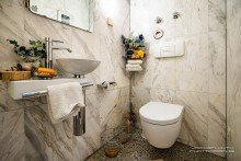 G�ste-WC *VERKAUFT!* Der  Kaiserblick  �ber das Tal vom Gipfel des Briller-Viertels aus.