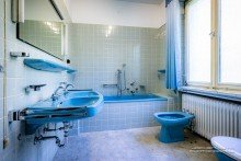 Hauptbad * VERKAUFT * Toelleturm: charmanter Winkel- Walmdachbungalow