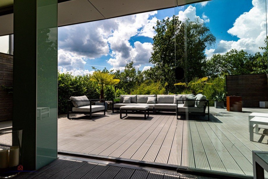 Wintergarten und gr. Terrasse Reihenmittelhaus Wuppertal