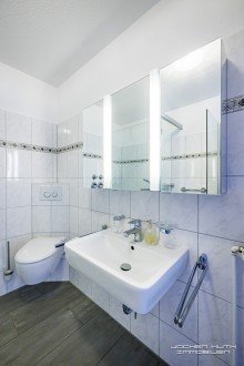 Bad * V E R K A U F T * Vier-Zimmer (KDBB) ETW N�he Kothen m. Stellplatz